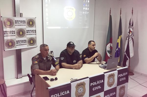 Coletiva de imprensa foi realizada na DP de Lajeado com Major Abreu, da BM, e delegados Reis e Moreno, da Polícia Civil